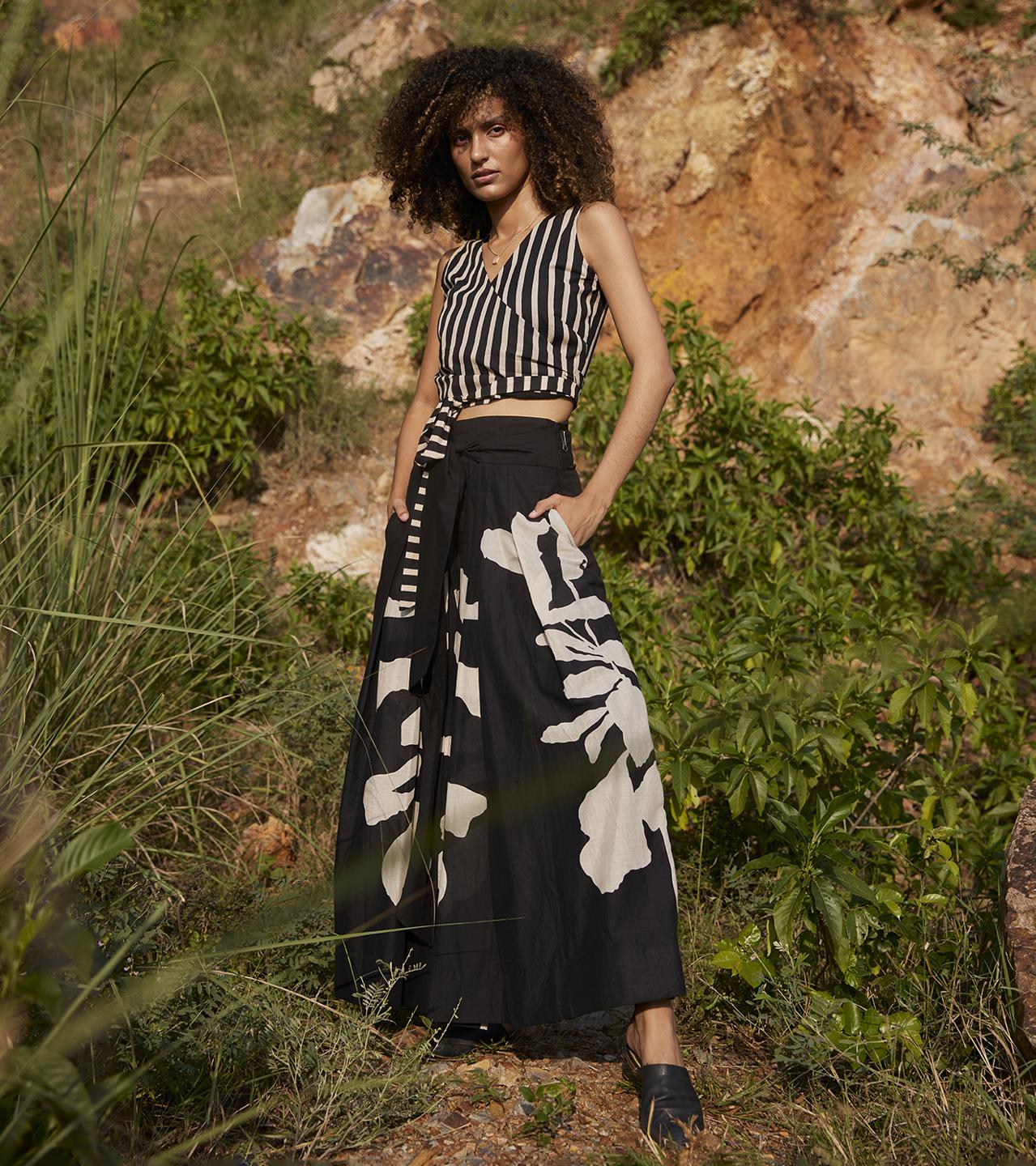black-off-white-printed-flared-pleated-trouser-11905011BK, Women Clothing, Cotton Pant