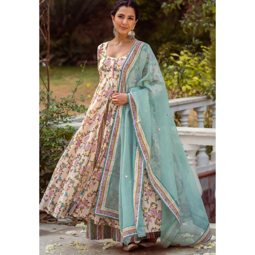 5 Things To Keep In Mind When Styling Your Sharara For Wedding