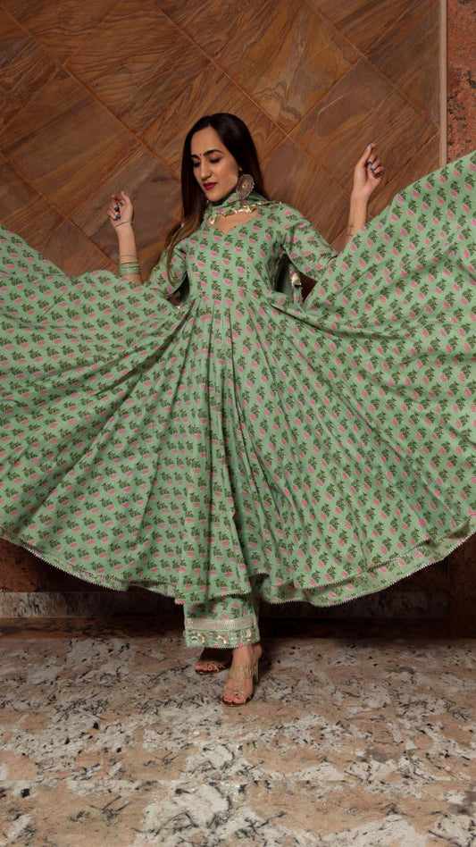 green-paisely-cotton-hand-block-anarkali-set-11403225GR, Women Indian Ethnic Clothing, Cotton Kurta Set Dupatta